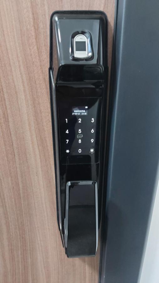 Luxury Apartment Iva Skopje Exterior foto